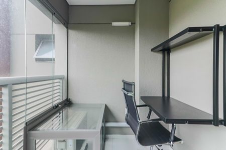 Varanda de kitnet/studio para alugar com 1 quarto, 30m² em Butantã, São Paulo