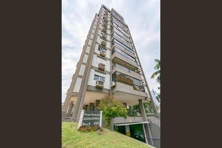 Fachada de apartamento para alugar com 3 quartos, 68m² em Centro, Canoas