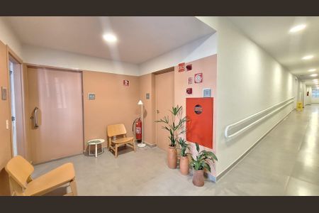 Apartamento à venda com 34m², 2 quartos e sem vagaÁrea comum