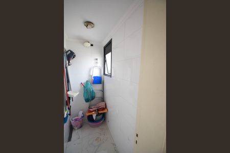 Apartamento para alugar com 94m², 3 quartos e 2 vagas Apartamento para alugar com 94m², 3 quartos e 2 vagasBanheiro de serviço