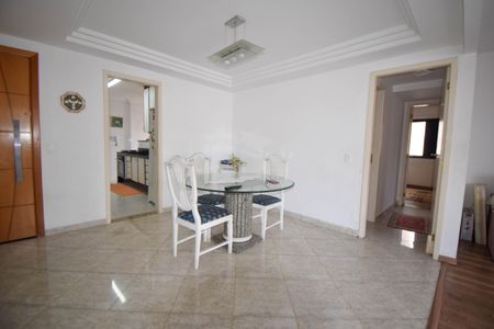 Apartamento para alugar com 94m², 3 quartos e 2 vagas Apartamento para alugar com 94m², 3 quartos e 2 vagasSala
