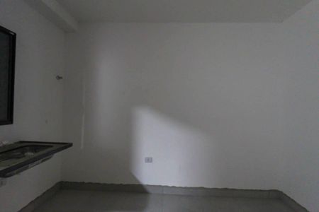 Sala/Cozinha de apartamento para alugar com 1 quarto, 30m² em Vila Paulo Silas, São Paulo