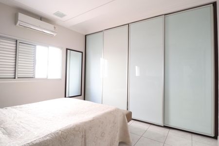 Apartamento para alugar com 120m², 3 quartos e 2 vagasSuíte
