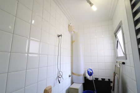 Apartamento para alugar com 120m², 3 quartos e 2 vagasBanheiro de serviço