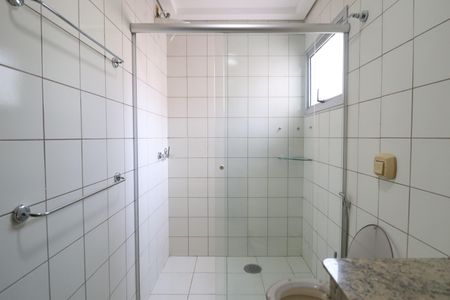 Apartamento para alugar com 120m², 3 quartos e 2 vagasBanheiro da Suíte
