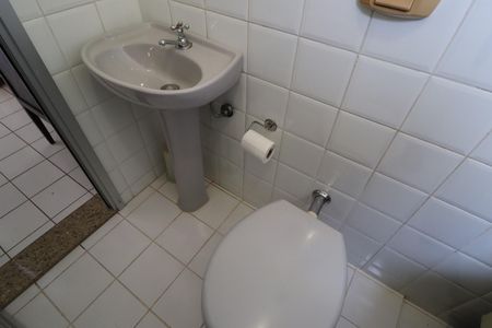 Apartamento para alugar com 120m², 3 quartos e 2 vagasBanheiro de serviço