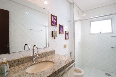 Apartamento para alugar com 120m², 3 quartos e 2 vagasBanheiro Social