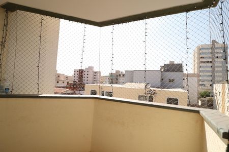 Apartamento para alugar com 120m², 3 quartos e 2 vagasSacada