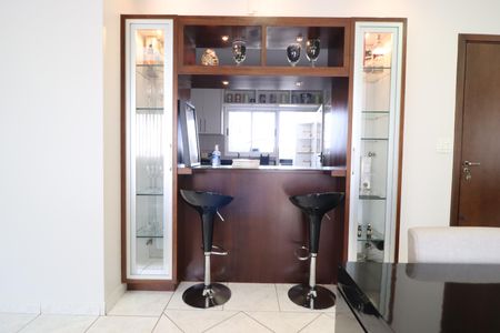 Apartamento para alugar com 120m², 3 quartos e 2 vagasSala