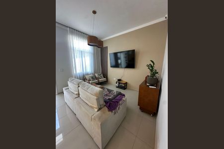 Sala de casa à venda com 3 quartos, 125m² em Mirante de Jundiaí, Jundiaí