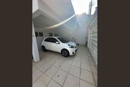 Casa à venda com 125m², 3 quartos e 2 vagasGaragem