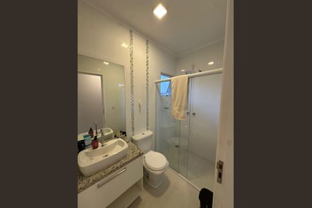 Casa à venda com 125m², 3 quartos e 2 vagasBanheiro 2