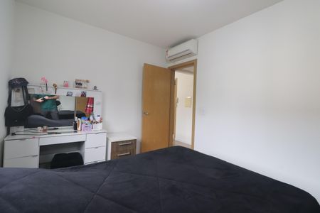 Apartamento à venda com 63m², 2 quartos e 1 vagaQuarto 01