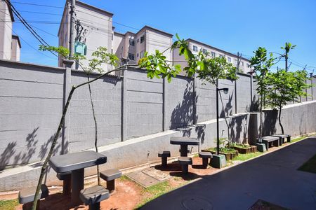 Área Externa de apartamento para alugar com 2 quartos, 47m² em Jardim do Lago, Osasco
