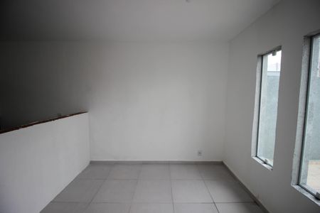 Sala de casa para alugar com 2 quartos, 60m² em Parque São Bento, Sorocaba