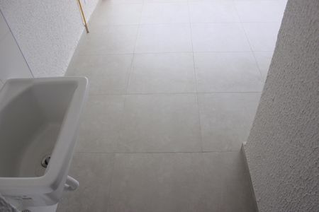 Apartamento à venda com 64m², 2 quartos e 2 vagasÁrea de serviço