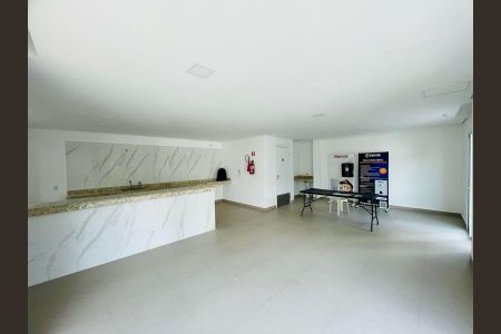Apartamento à venda com 64m², 2 quartos e 2 vagasÁrea comum - Salão de festas
