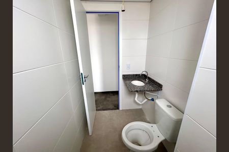 Apartamento à venda com 64m², 2 quartos e 2 vagasBanheiro da Suíte