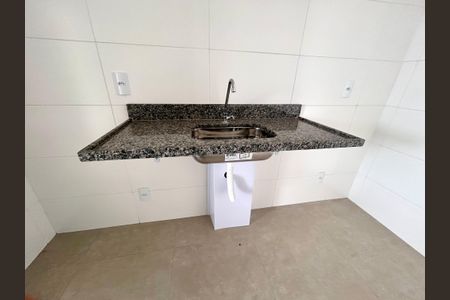 Apartamento à venda com 64m², 2 quartos e 2 vagasCozinha