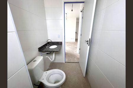 Apartamento à venda com 64m², 2 quartos e 2 vagasBanheiro 