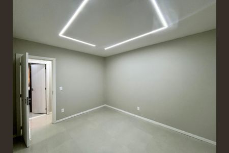 Apartamento à venda com 120m², 3 quartos e sem vaga Apartamento à venda com 120m², 3 quartos e sem vagaQuarto 2