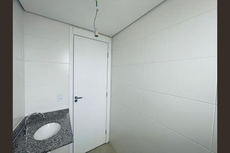 Apartamento à venda com 64m², 2 quartos e 2 vagasBanheiro da Suíte