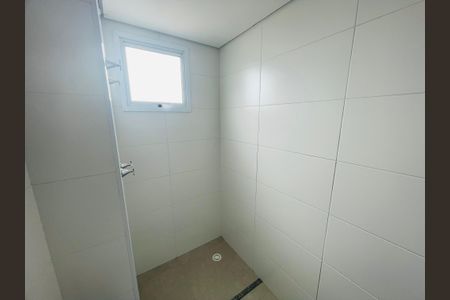Apartamento à venda com 64m², 2 quartos e 2 vagasBanheiro 