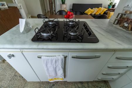 Apartamento à venda com 151m², 2 quartos e 2 vagas Apartamento à venda com 151m², 2 quartos e 2 vagasCozinha