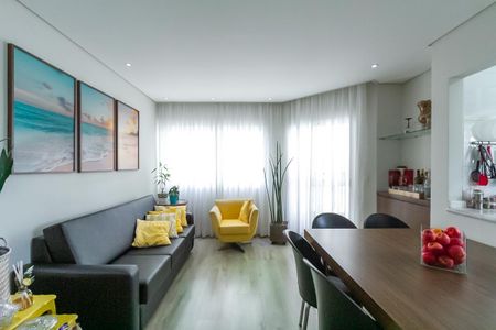 Apartamento à venda com 151m², 2 quartos e 2 vagas Apartamento à venda com 151m², 2 quartos e 2 vagasSala