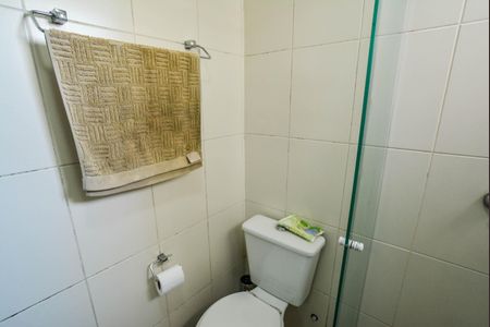 Apartamento à venda com 54m², 2 quartos e 1 vaga Apartamento à venda com 54m², 2 quartos e 1 vagaBanheiro da Suíte
