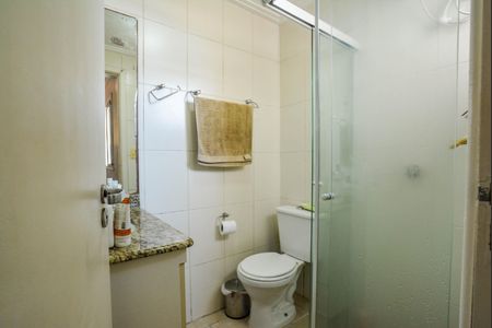 Apartamento à venda com 54m², 2 quartos e 1 vaga Apartamento à venda com 54m², 2 quartos e 1 vagaBanheiro da Suíte