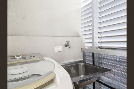 Apartamento à venda com 38m², 1 quarto e 1 vaga Apartamento à venda com 38m², 1 quarto e 1 vagaÁrea de Serviço