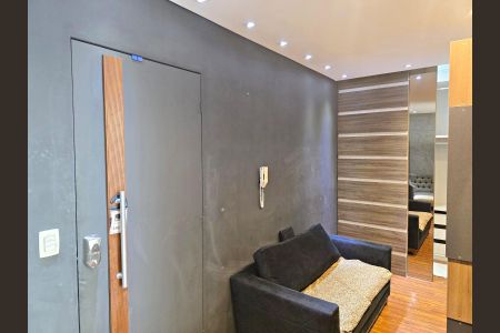 Apartamento à venda com 38m², 1 quarto e 1 vaga Apartamento à venda com 38m², 1 quarto e 1 vagaSala