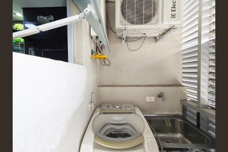 Apartamento à venda com 38m², 1 quarto e 1 vaga Apartamento à venda com 38m², 1 quarto e 1 vagaÁrea de Serviço