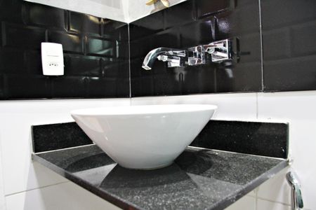 Apartamento à venda com 38m², 1 quarto e 1 vagaBanheiro Social