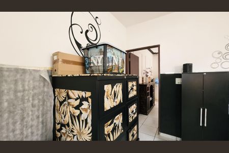 Casa à venda com 94m², 3 quartos e sem vaga Casa à venda com 94m², 3 quartos e sem vagaSala