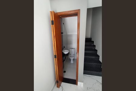 Lavabo de casa à venda com 2 quartos, 91m² em Parque das Nações, Santo André