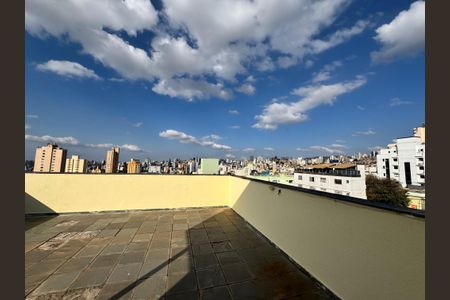 Apartamento à venda com 180m², 3 quartos e 2 vagasTerraço