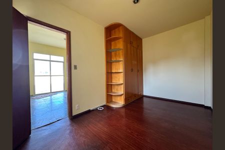 Apartamento à venda com 180m², 3 quartos e 2 vagasQuarto 1