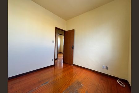Apartamento à venda com 180m², 3 quartos e 2 vagasQuarto 2