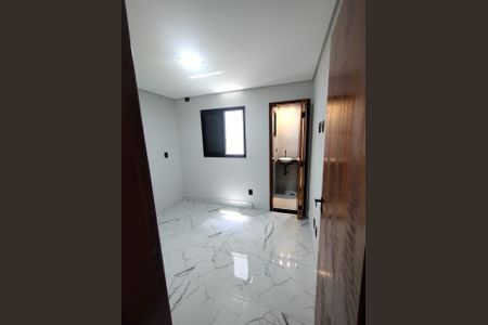 Casa à venda com 80m², 2 quartos e 2 vagas Casa à venda com 80m², 2 quartos e 2 vagasQuarto 1