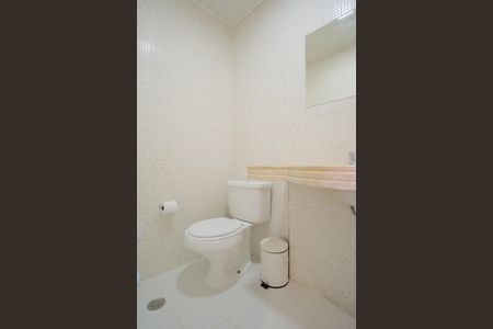 Apartamento à venda com 160m², 5 quartos e 4 vagasLavabo 2