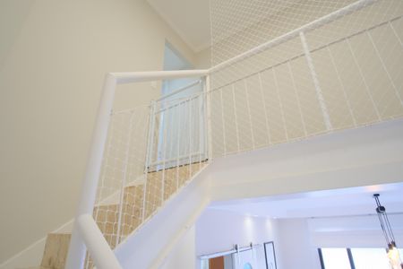 Apartamento à venda com 160m², 5 quartos e 4 vagasEscada