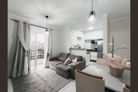 Sala de apartamento à venda com 2 quartos, 54m² em Vila Nova Medeiros, Jundiaí