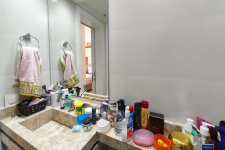 Apartamento à venda com 87m², 2 quartos e 1 vaga Apartamento à venda com 87m², 2 quartos e 1 vagaBanheiro Suíte