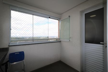 Apartamento para alugar com 87m², 2 quartos e 2 vagasVaranda