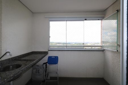 Apartamento para alugar com 87m², 2 quartos e 2 vagasVaranda