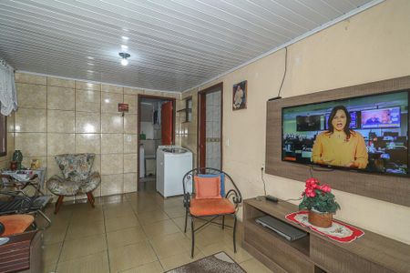 Sala de casa para alugar com 2 quartos, 240m² em Passo das Pedras, Porto Alegre