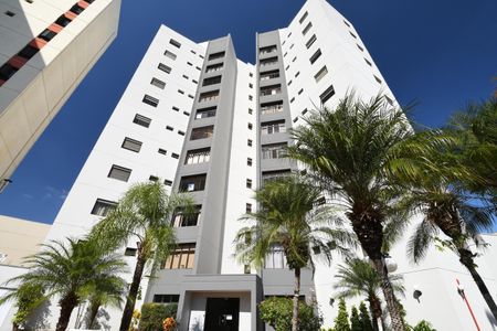 Apartamento à venda com 120m², 3 quartos e 1 vagaFachada do bloco / Placa