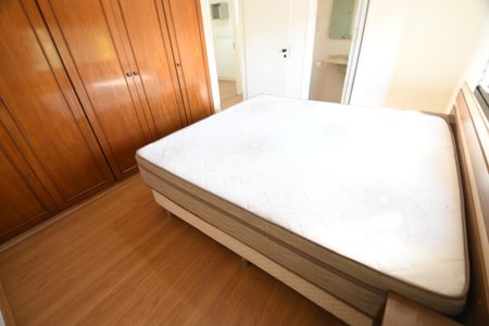 Apartamento à venda com 120m², 3 quartos e 1 vagaSuíte